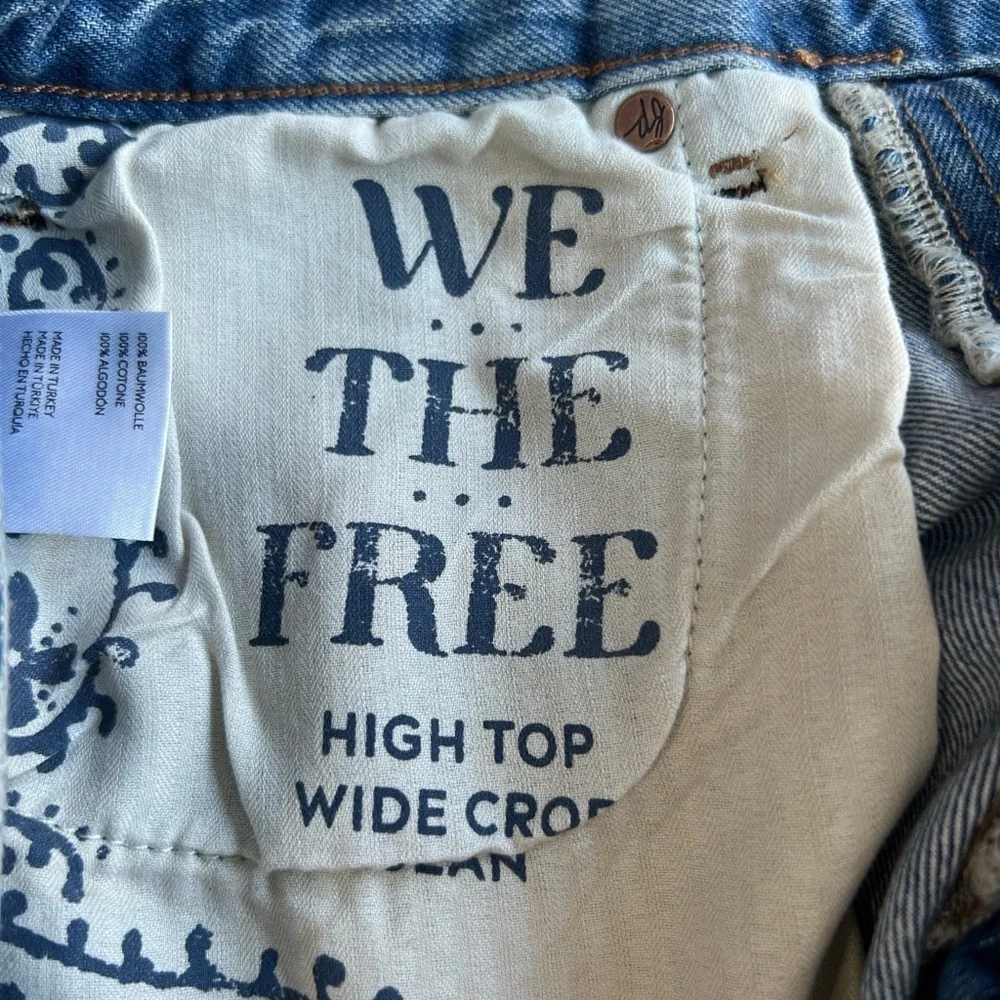 NWOT We The Free Cropped High Waist Extra Wide Leg Medium Wash Jeans Size 27 - Picture 4 of 9